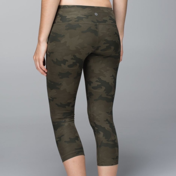 Lululemon Wunder Under Crop Savasana Camo - Picture 2 of 7